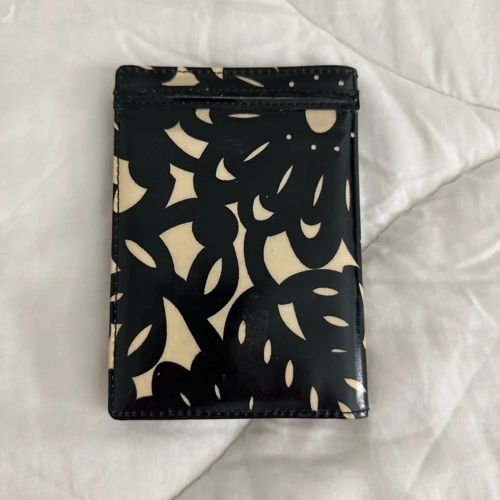 kate spade Black and Cream Floral Key & Card Holder